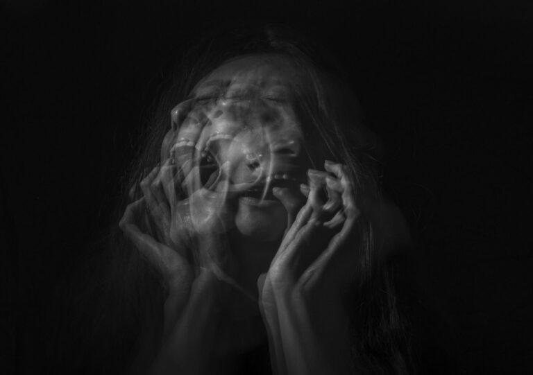 why women are diagnosed with anxiety more than men